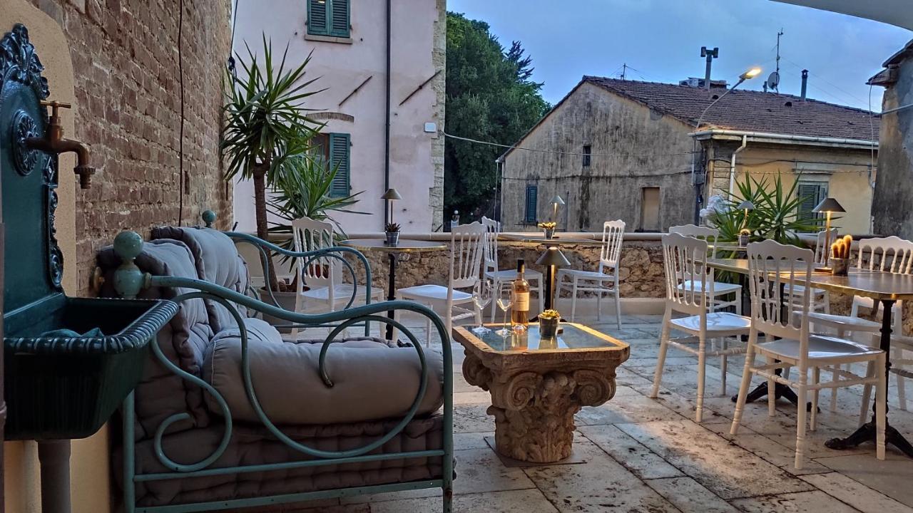 Residenza D'Epoca Cavaliere - Romantic Rooms Bibbona Exterior photo
